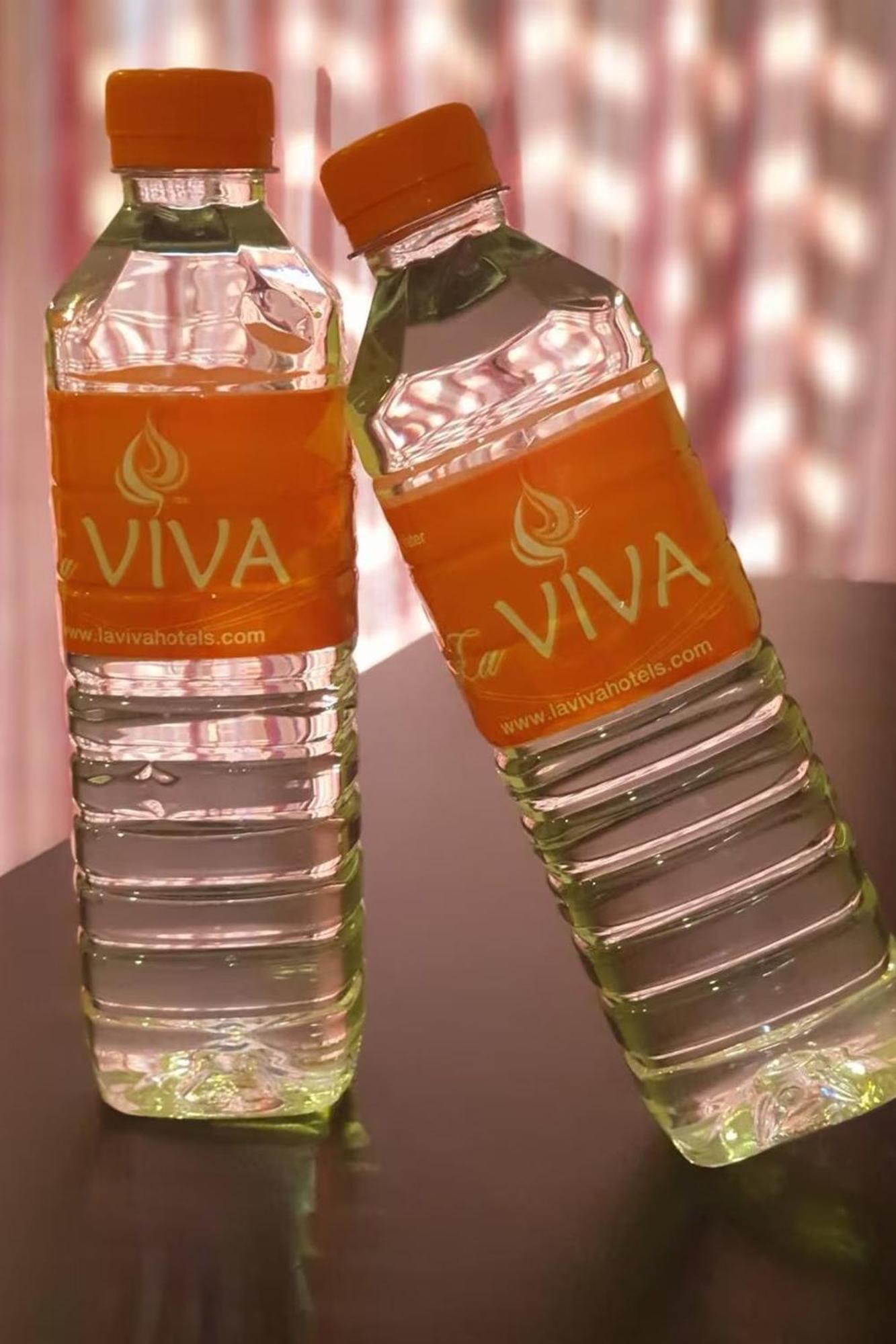 La Viva Hotel Бурирам Экстерьер фото