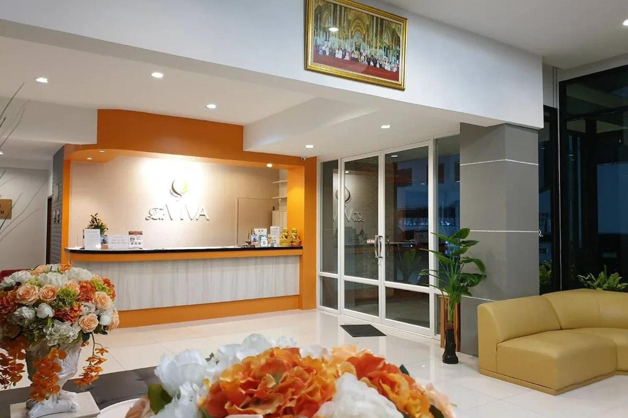La Viva Hotel Бурирам Экстерьер фото